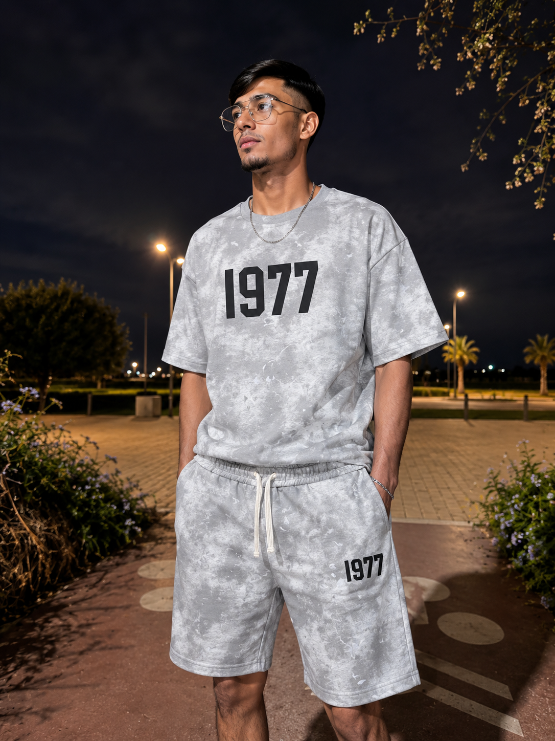 Ensemble 1977 — T-shirt Oversize & Short Streetwear✨